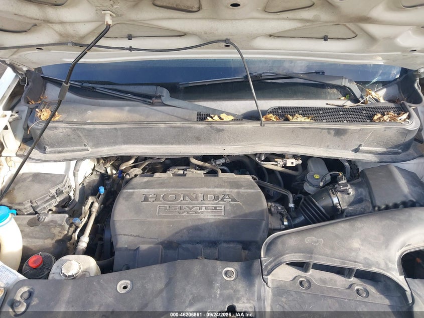 2011 HONDA PILOT TOURING · Photo 10