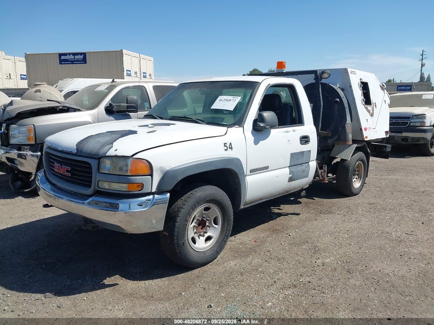2002 GMC Sierra, Звичайний знос, IAAI, VIN 1GDGC24U22Z289732 — фото 2