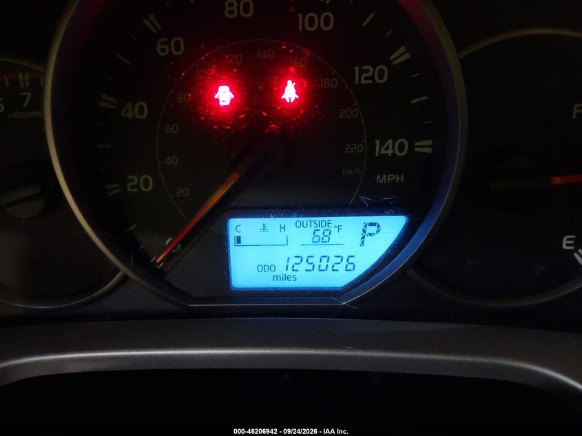 TOYOTA RAV4 - zdjęcie 15