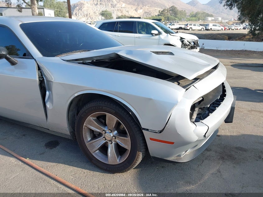 DODGE CHALLENGER - zdjęcie 6