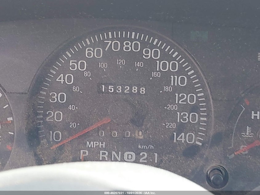FORD CROWN VICTORIA POLICE PKG 2000 VIN 2FAFP71W8YX162561