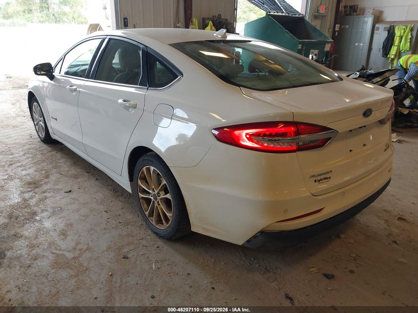 Vin: 3fa6p0lu8kr221133, lot: 46707022, ford fusion hybrid se 20193