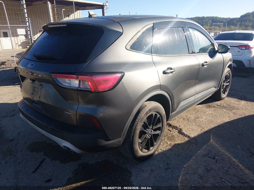 Vin: 1fmcu9bz5lub77802, lot: 46707032, ford escape se sport hybrid 20204