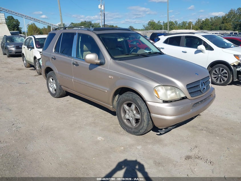 2001 MERCEDES-BENZ ML 320
