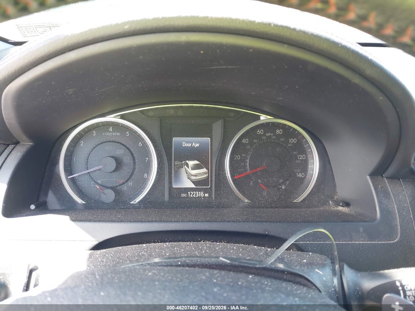 TOYOTA CAMRY - zdjęcie 7