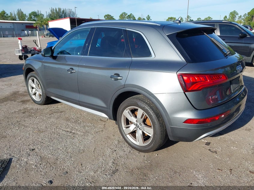 Vin: wa1bnafy2j2050671, lot: 46707350, audi q5 2.0t premium/2.0t tech premium 20183