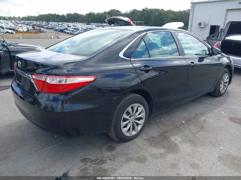 TOYOTA CAMRY - zdjęcie 4