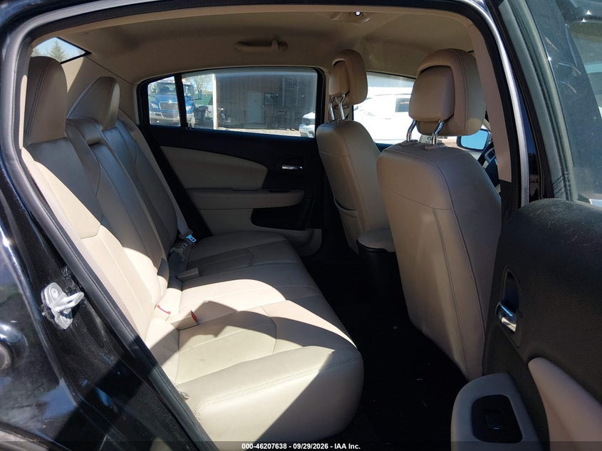 CHRYSLER 200 2012 VIN 1C3CCBCB5CN164966