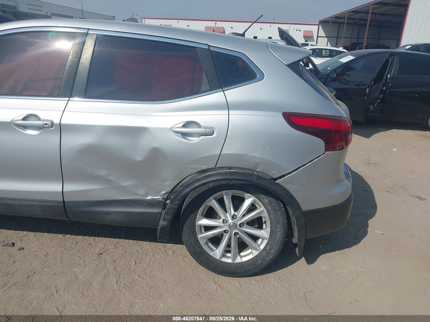 NISSAN ROGUE SPORT 2017 VIN JN1BJ1CP2HW030889