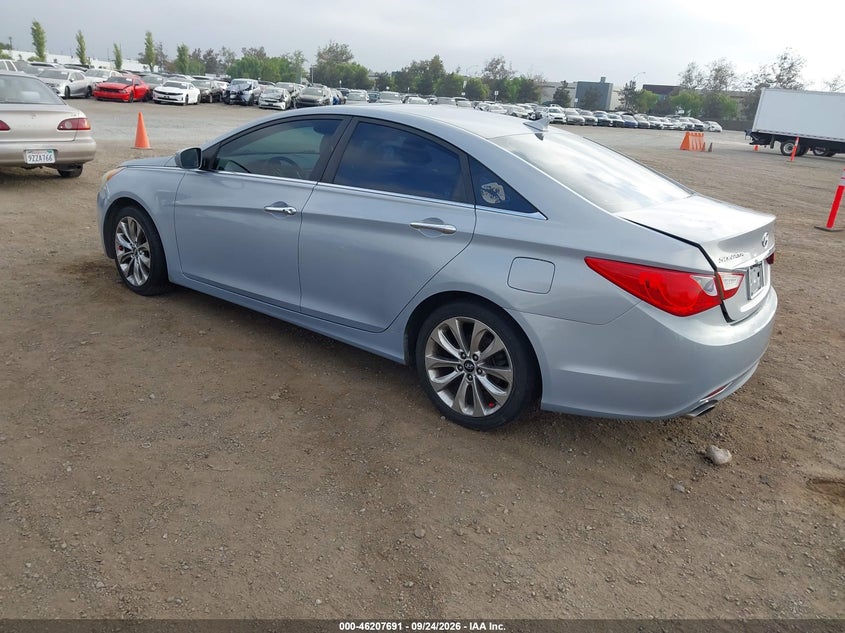 2011 HYUNDAI SONATA SE · Фото 3