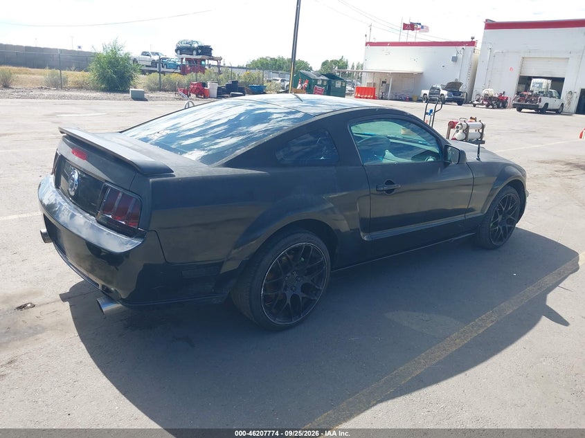 2006 FORD MUSTANG auction photo 4