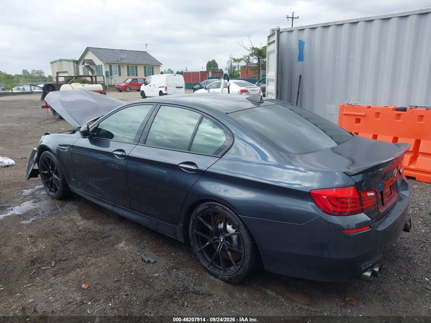 Vin: wbsfv9c57dd096854, lot: 46707826, bmw m5 20133