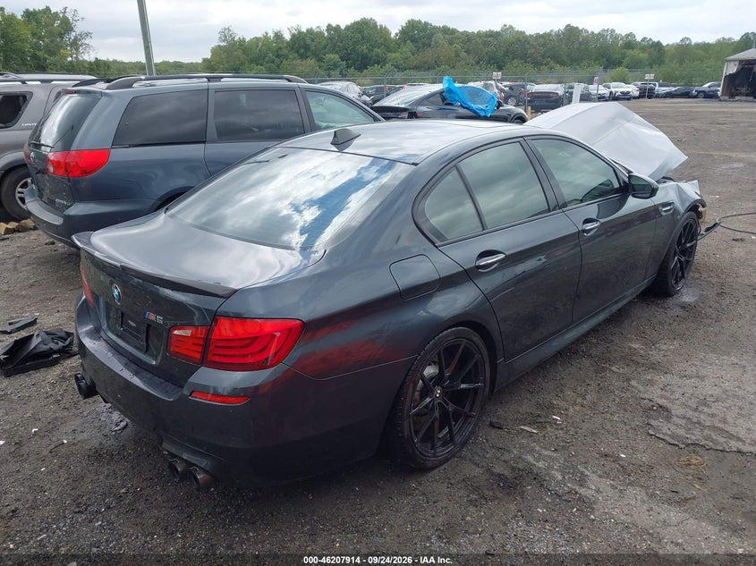 Vin: wbsfv9c57dd096854, lot: 46707826, bmw m5 20134