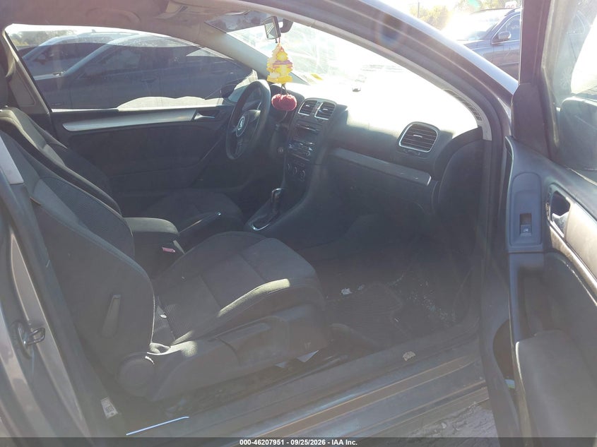 2012 VOLKSWAGEN GOLF auction photo 5