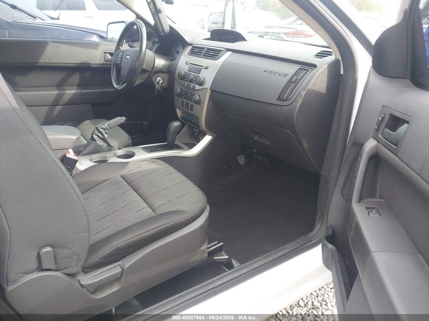 FORD FOCUS 2008 VIN 1FAHP33N28W156126