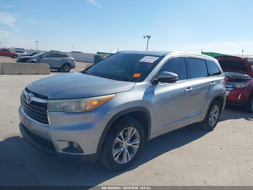 2015 Toyota Highlander, Лівий зад, IAAI, VIN 5TDKKRFH5FS107507 — фото 2