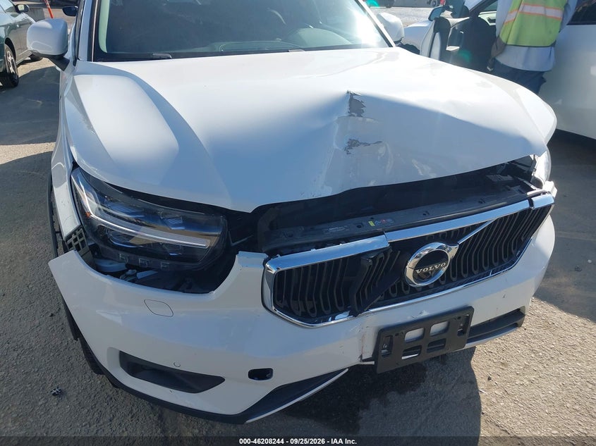 VOLVO XC40 2020 VIN YV4162UK9L2253639