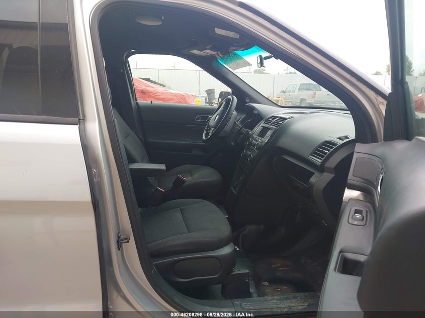 FORD POLICE INTERCEPTOR 2016 VIN 1FM5K8AR2GGA71967