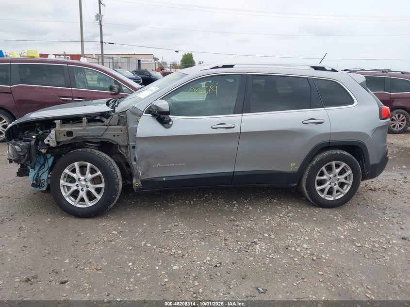 2018 JEEP CHEROKEE LATITUDE 4X4 · Фото 15