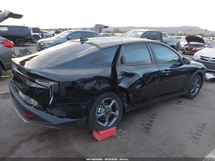 2026 KIA K4 LXS · Photo 6