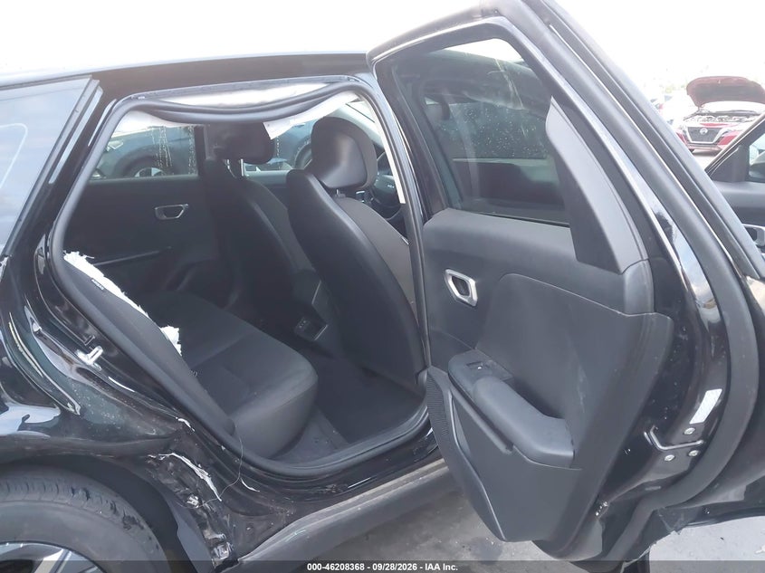 2026 KIA K4 LXS · Photo 8