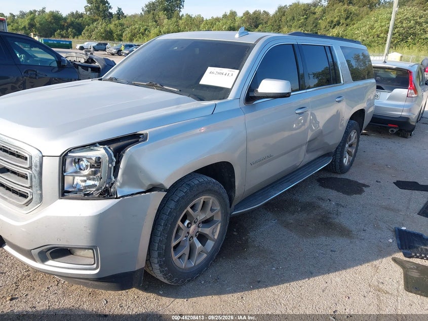 GMC YUKON XL - zdjęcie 2