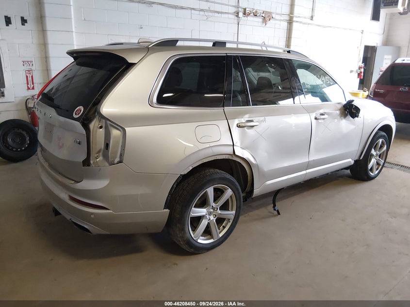 VOLVO XC90 HYBRID - zdjęcie 4
