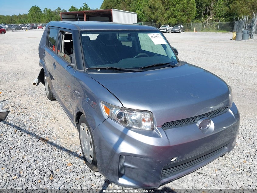 Vin: jtlze4fe3cj004114, lot: 46708393, scion xb 2012 img_1