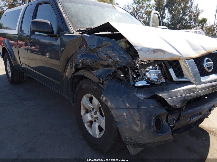 2013 NISSAN FRONTIER auction photo 6
