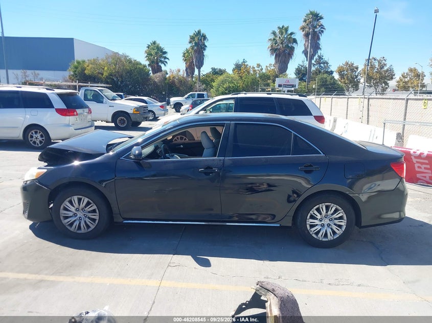 TOYOTA CAMRY HYBRID 2014 VIN 4T1BD1FK6EU136611