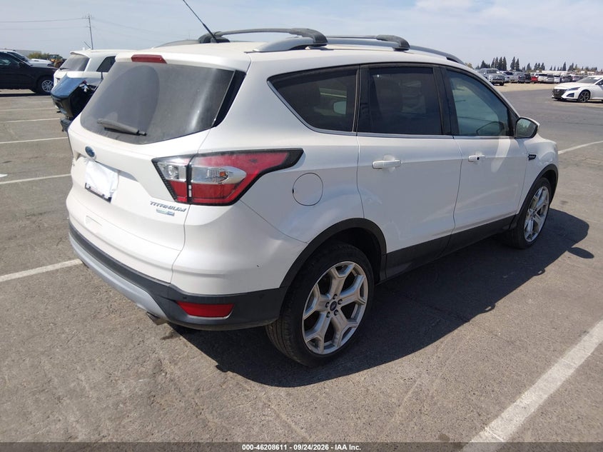 Vin: 1fmcu9jd0hue32143, lot: 46708523, ford escape titanium 20174