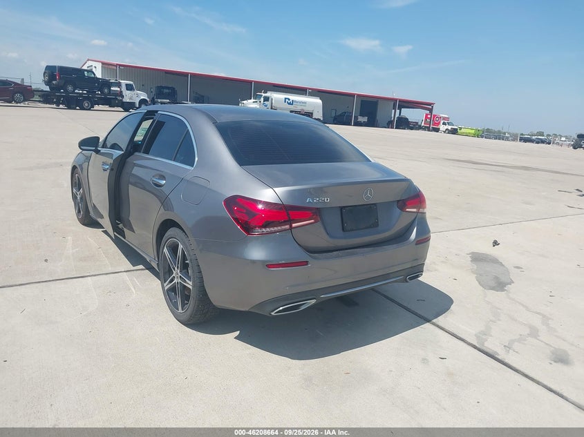 Vin: w1k3g4eb0lj227042, lot: 46708576, mercedes-benz a 220 20203