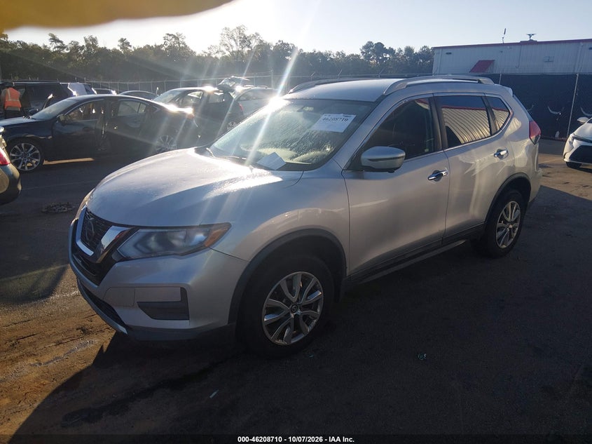 Vin: 5n1at2mv3jc833204, lot: 46708622, nissan rogue sv 20182