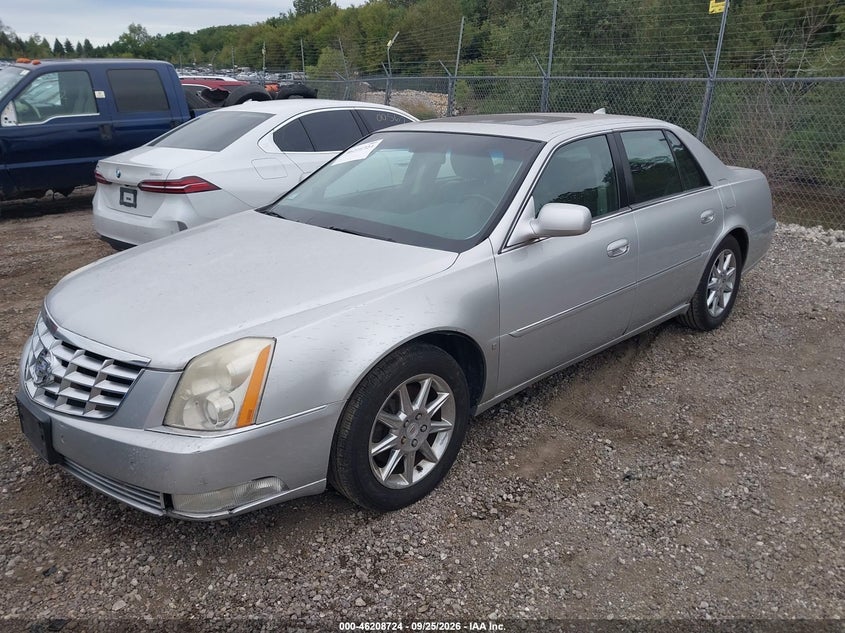 2010 Cadillac DTS, Звичайний знос, IAAI, VIN 1G6KD5EY7AU109982 — фото 2