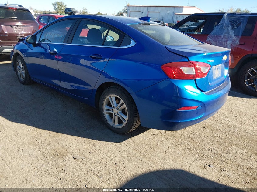 Vin: 1g1be5sm7h7263802, lot: 46708669, chevrolet cruze lt auto 20173