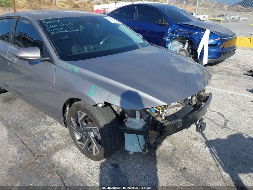 2025 HYUNDAI ELANTRA SEL CONVENIENCE · Фото 21
