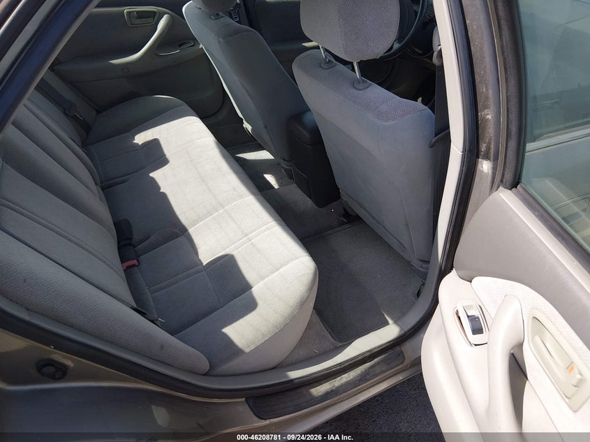 TOYOTA CAMRY 2001 VIN 4T1BG22K41U024693