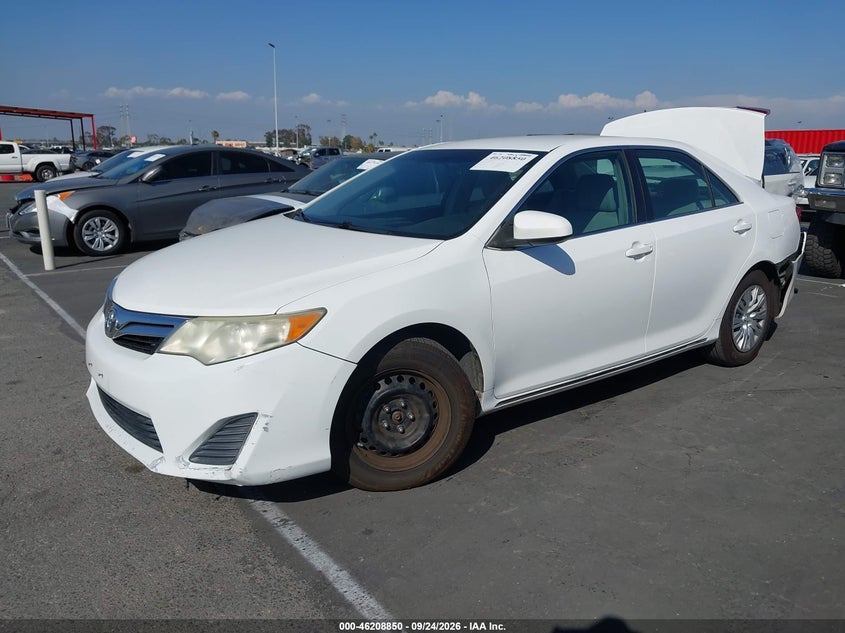 Vin: 4t1bf1fk3du216411, lot: 46708762, toyota camry le 20132