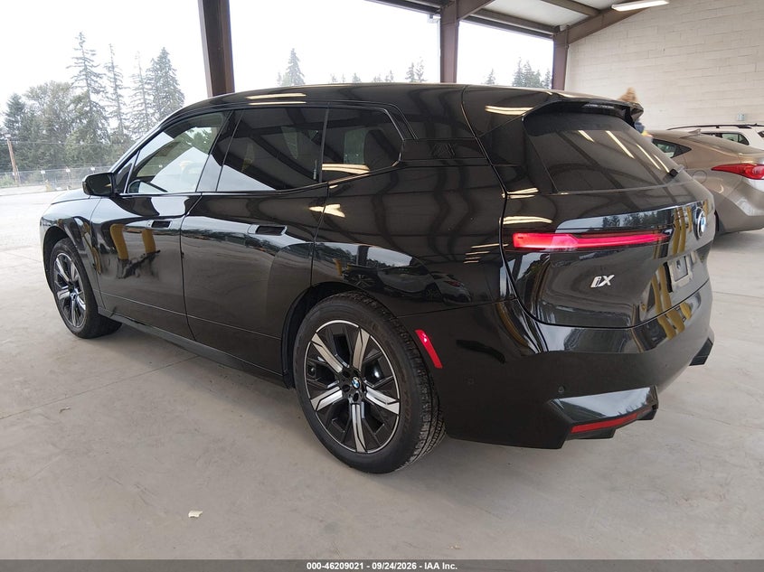 Vin: wb543cf07tcw50461, lot: 46708933, bmw ix xdrive45 20263