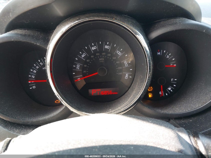 KIA SOUL 2011 VIN KNDJT2A28B7286228