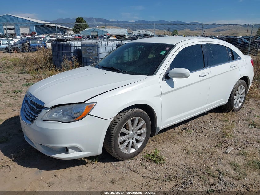 Vin: 1c3ccbbb4dn592384, lot: 46708969, chrysler 200 touring 20132
