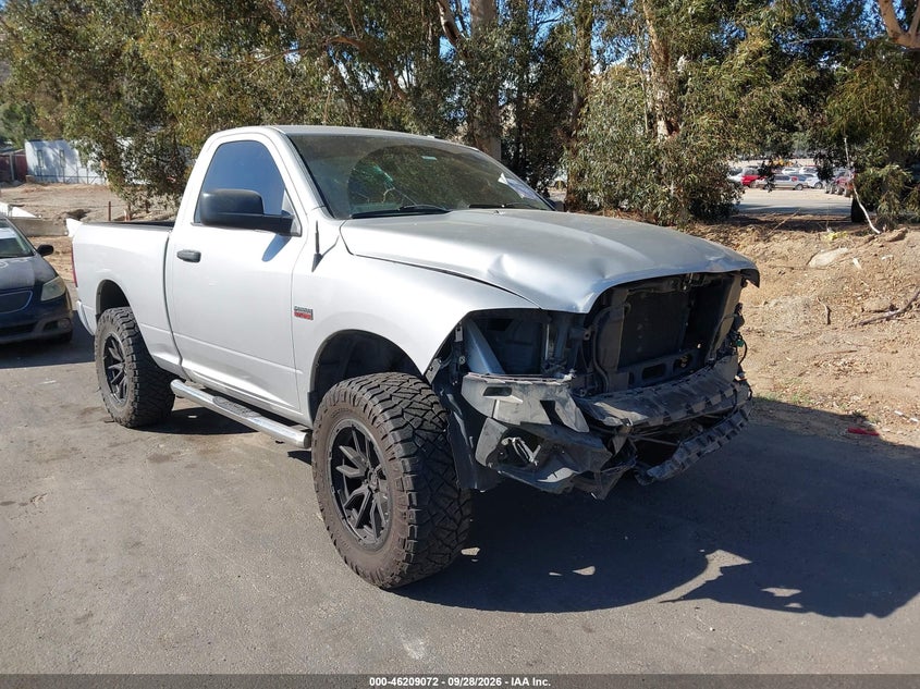 Vin: 3c6jr6at0dg503963, lot: 46708984, ram 1500 express 2013 img_1