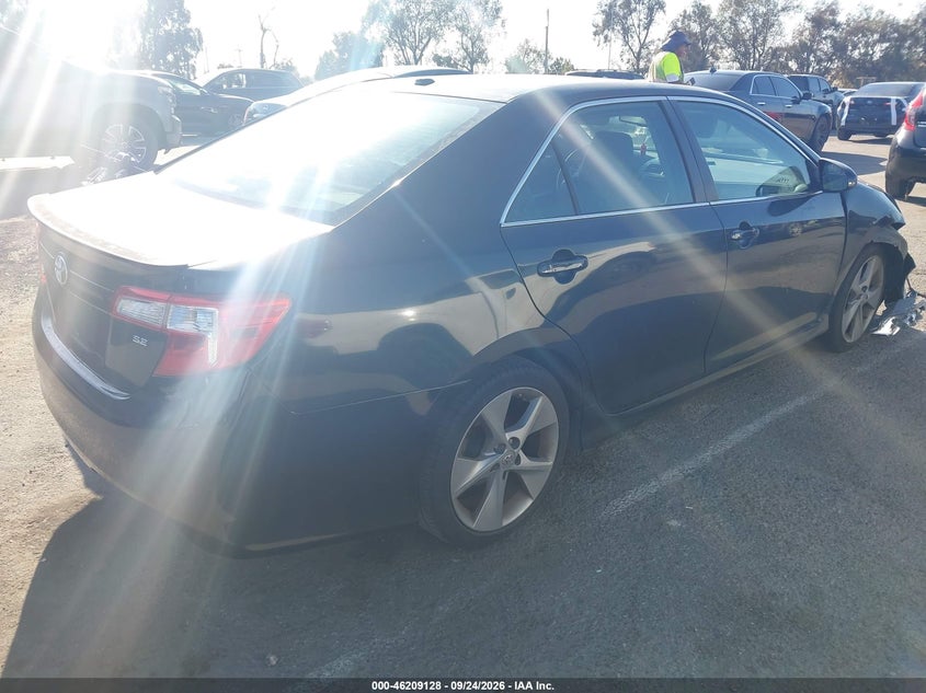 Vin: 4t1bk1fk6du530727, lot: 46709040, toyota camry se v6 20134