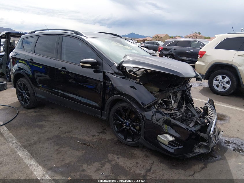 Vin: 1fmcu0jdxhud20445, lot: 46709109, ford escape titanium 2017 img_1