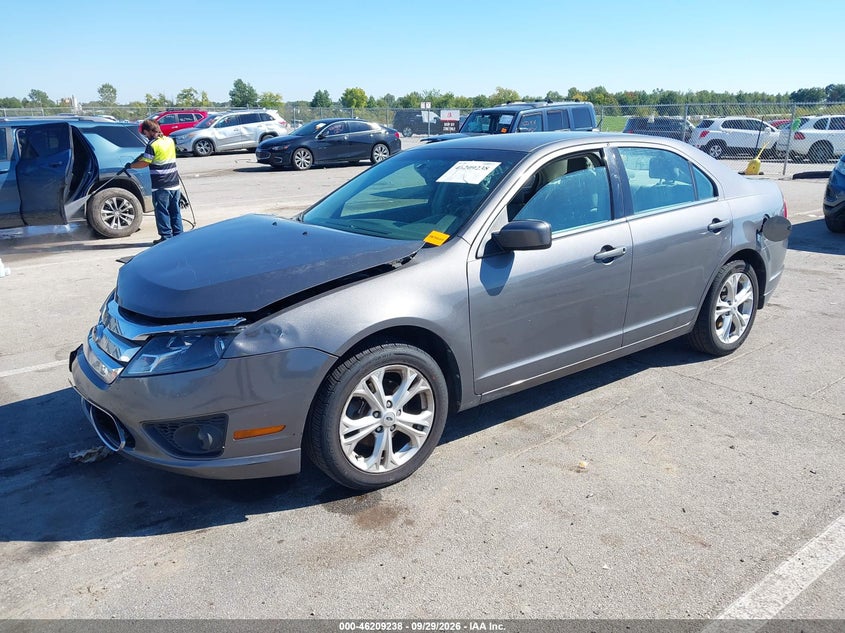 Vin: 3fahp0hg3cr391249, lot: 46709150, ford fusion se 20122