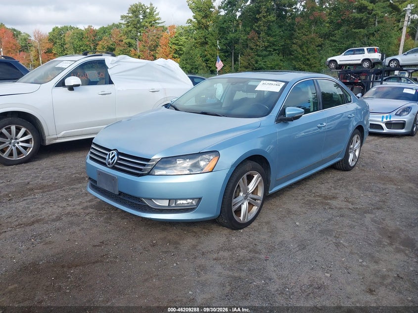 2012 VOLKSWAGEN PASSAT auction photo 2