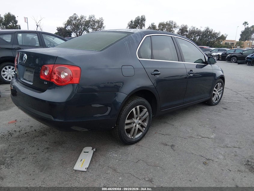 2006 VOLKSWAGEN JETTA auction photo 4