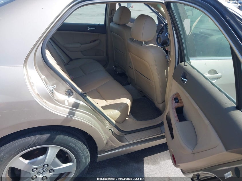 HONDA ACCORD HYBRID 2005 VIN JHMCN36525C017289
