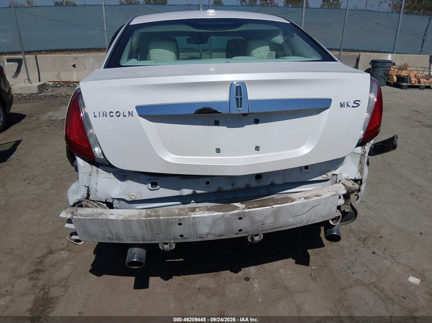 LINCOLN MKS 2010 VIN 1LNHL9DR8AG615200