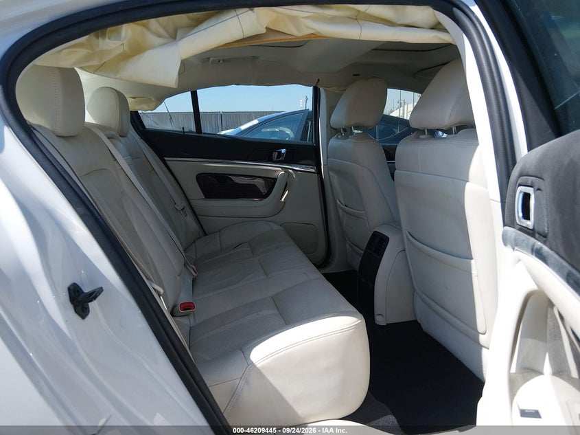LINCOLN MKS 2010 VIN 1LNHL9DR8AG615200